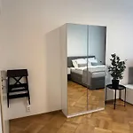 U Smaltovny 27 Apartmán *