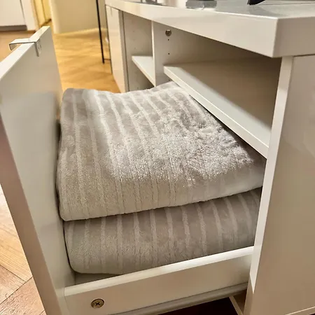 U Smaltovny 27 Lägenhet *