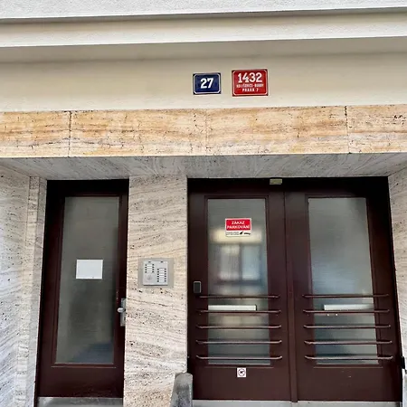 U Smaltovny 27 * Prag